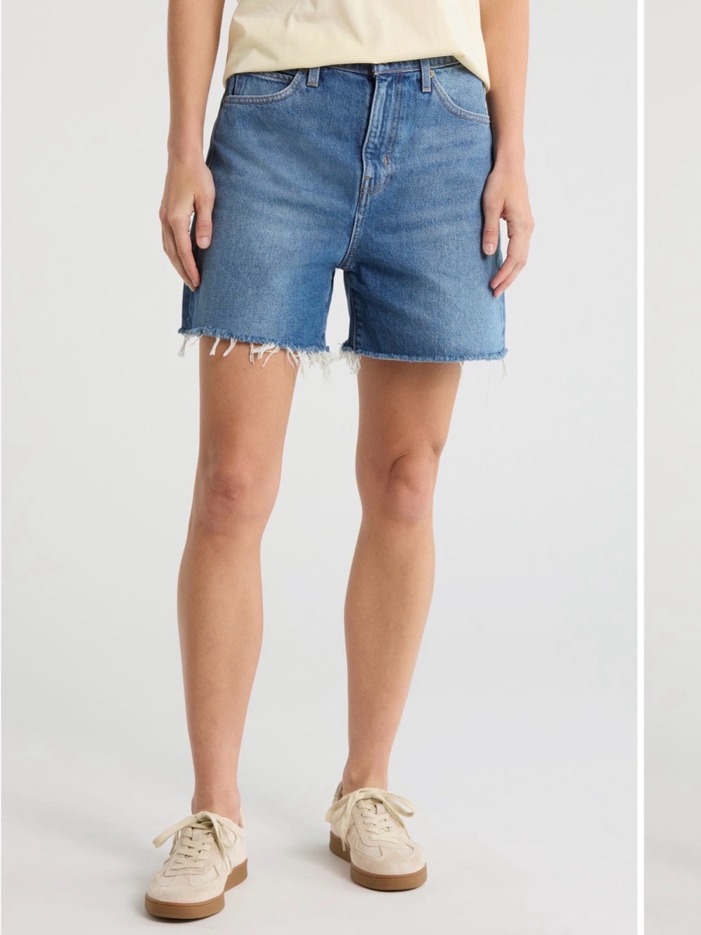 Frame Jeans Raw-Hem Denim Shorts in Light Blue NWT size 30